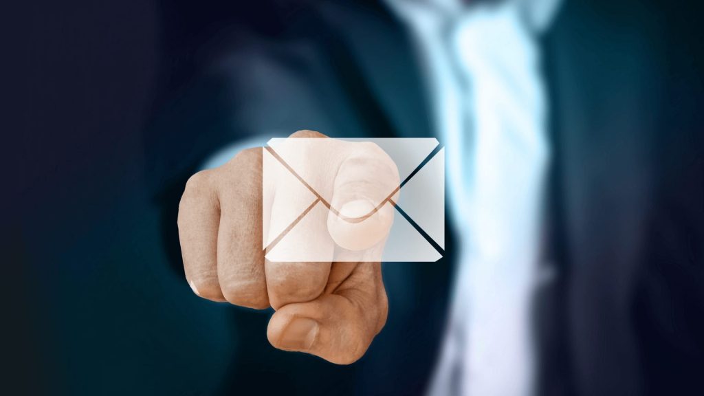 mail z ofertą handlową